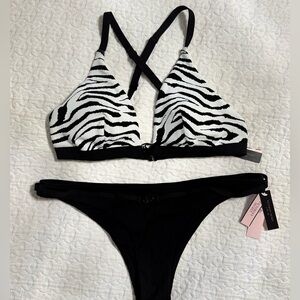 NWT**Victoria's Secret Zebra Print Ribbed Brazilian Bikini in Black and White